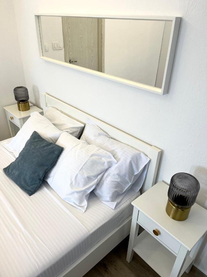 Hortus Apartments Sveti Stefan Extérieur photo