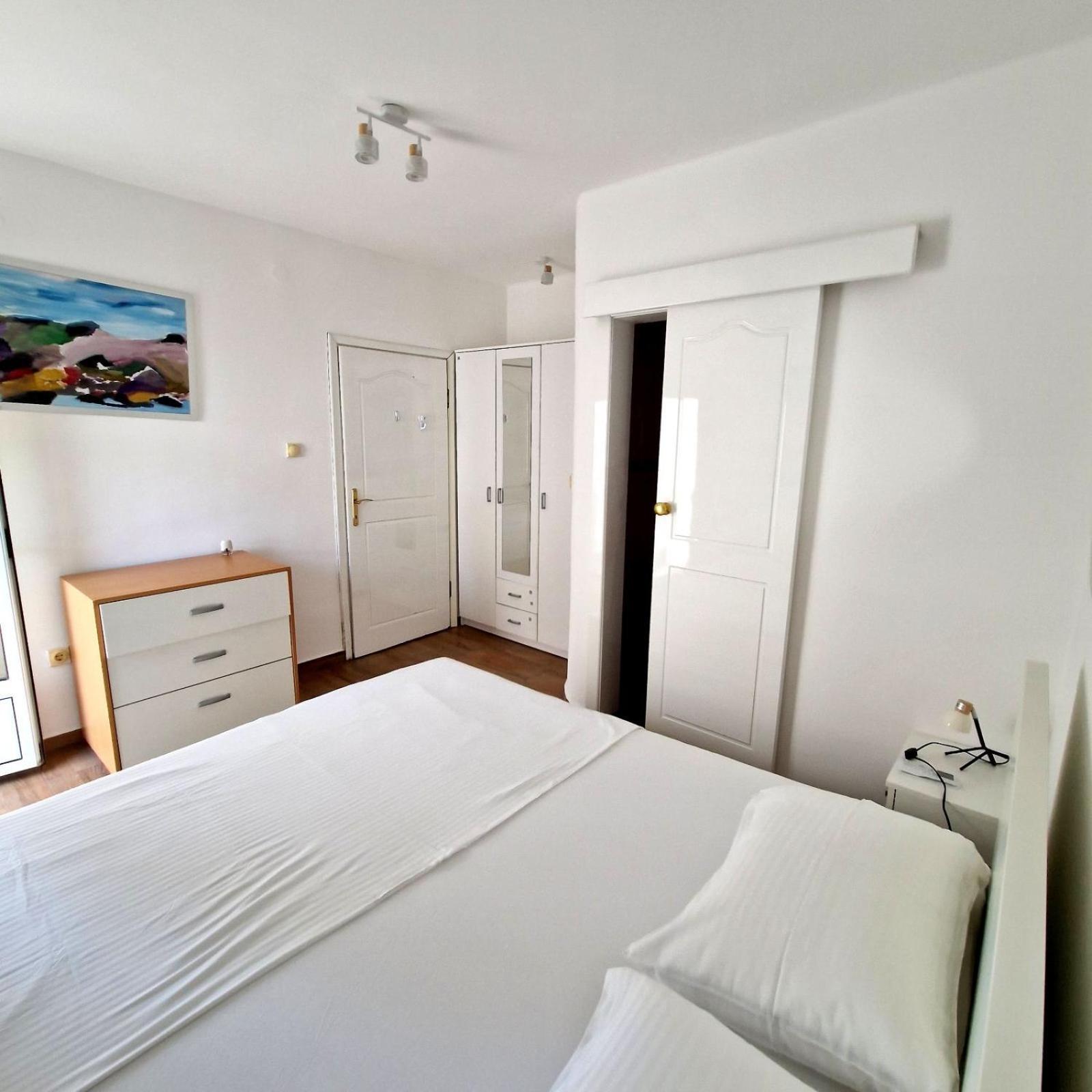 Hortus Apartments Sveti Stefan Extérieur photo
